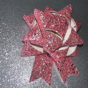 Gift hair bows